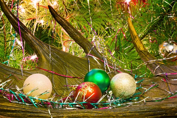 Όμορφη διακόσμηση για το χριστουγεννιάτικο δέντρο — Φωτογραφία Αρχείου